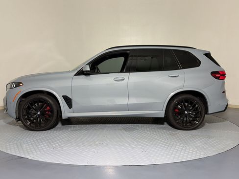 Certified 2025 BMW X5 sDrive40i w/ M Sport Package RWD image 18