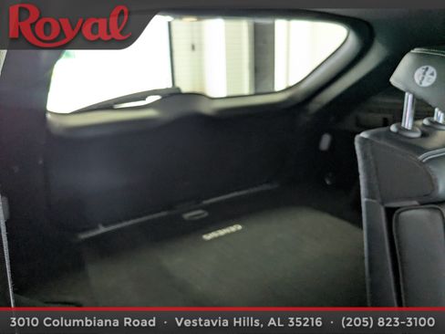 Used 2023 Genesis GV70 2.5T w/ Sport Prestige Package AWD/4WD image 11