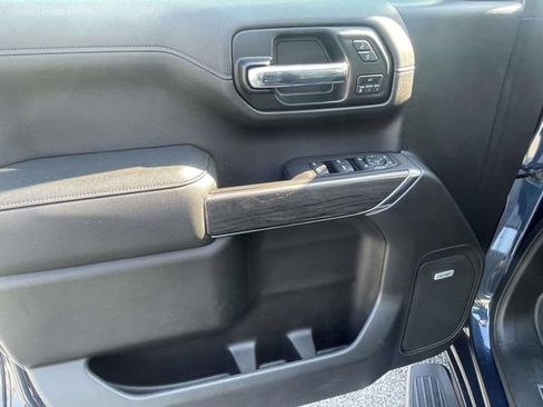 Used 2020 Chevrolet Silverado 1500 LTZ w/ LTZ Premium Package AWD/4WD image 16