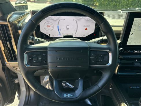 Used 2024 GMC Hummer EV 3X w/ LPO, Illumination Package AWD/4WD image 15