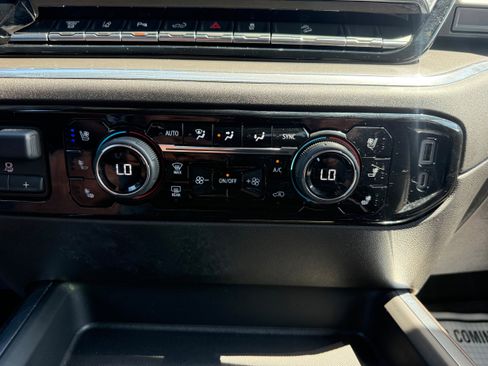 Used 2025 Chevrolet Silverado 2500 High Country w/ Z71 Off-Road Package image 19