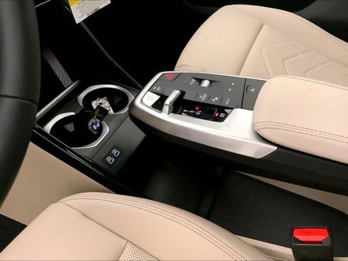 New 2025 BMW X1 xDrive28i w/ Technology Package image 6