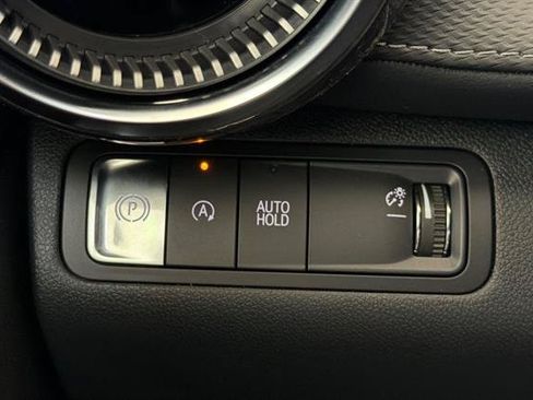 New 2026 Chevrolet Equinox LT w/ Convenience Package II FWD image 31