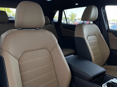 New 2026 Volkswagen Atlas Cross Sport SEL R-Line image 23