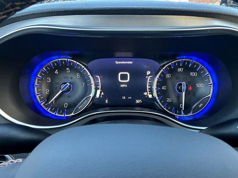 New 2026 Chrysler Pacifica Pinnacle w/ Trailer Tow Group AWD/4WD image 20