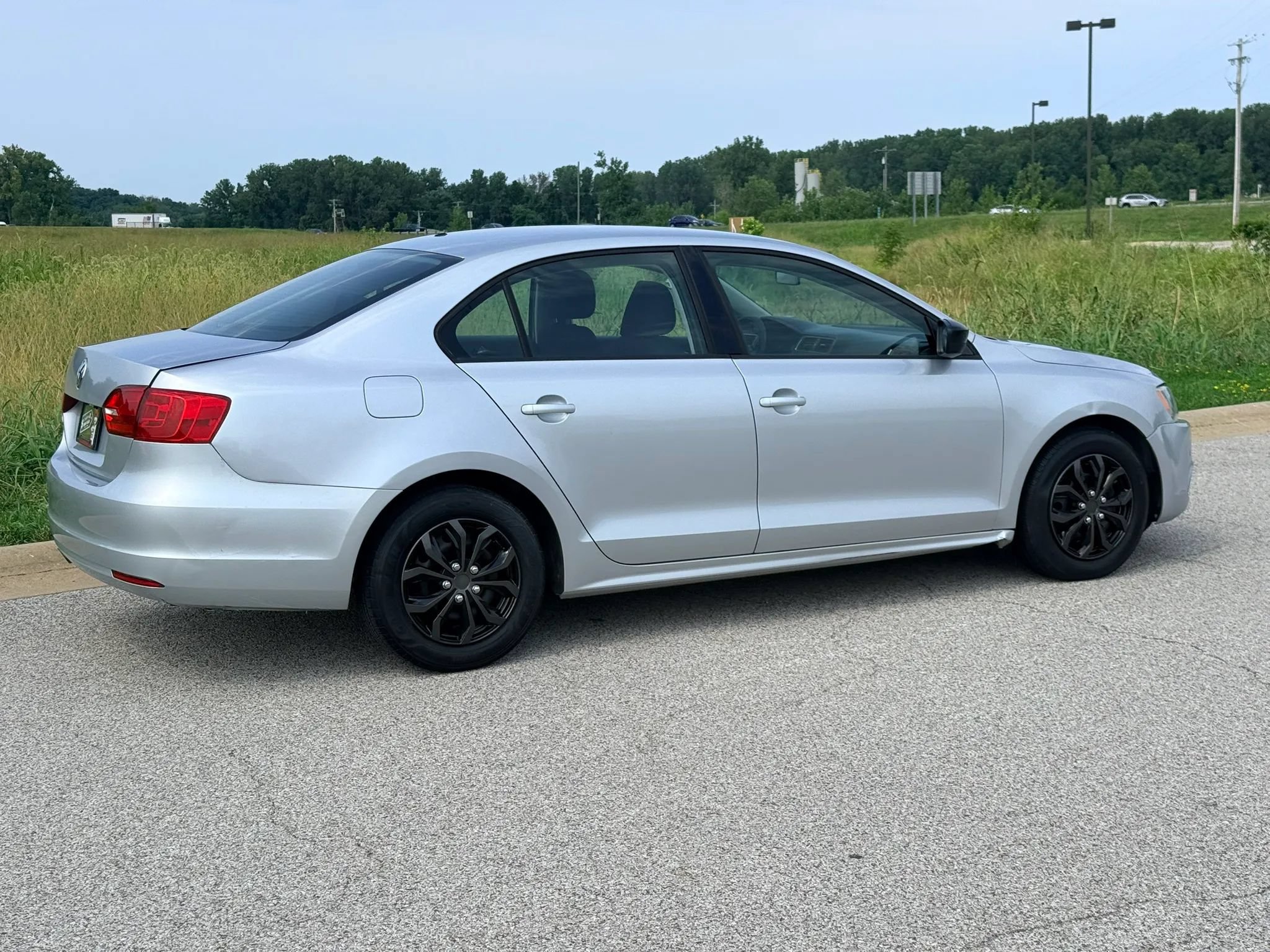 Used 2014 Volkswagen Jetta S FWD image 25