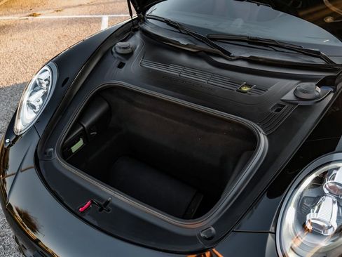 Used 2015 Porsche 911 Turbo S image 48