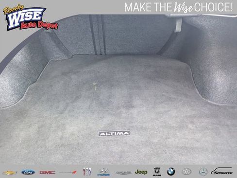 Used 2022 Nissan Altima 2.5 SR FWD image 18