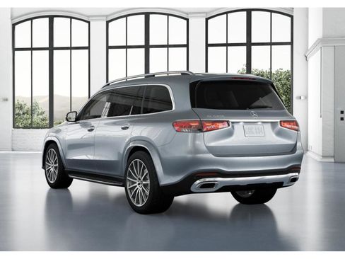 New 2026 Mercedes-Benz GLS 450 4MATIC image 28