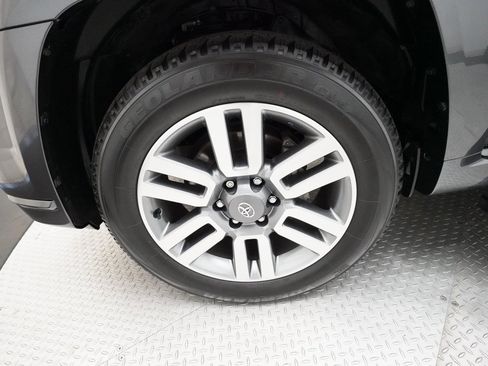 Used 2022 Toyota 4Runner TRD Sport image 28