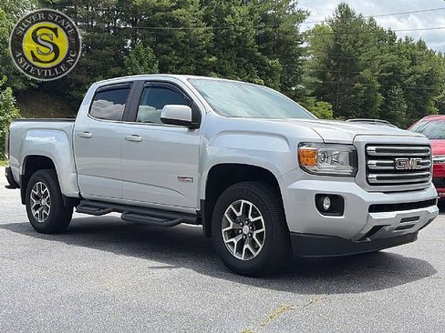 Used 2016 GMC Canyon SLE w/ All Terrain Package AWD/4WD image 8