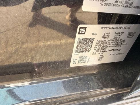 Used 2022 GMC Sierra 1500 SLT w/ SLT Premium Plus Package AWD/4WD image 27