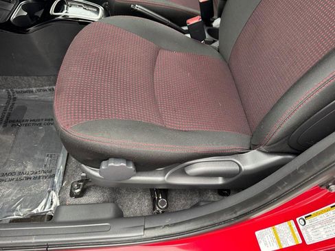 Used 2024 Mitsubishi Mirage image 14