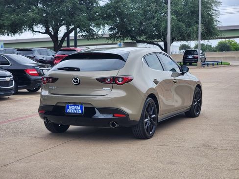Used 2025 MAZDA MAZDA3 Carbon AWD/4WD image 5