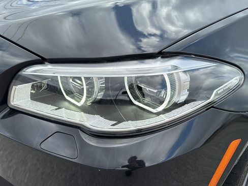 Used 2016 BMW M5 image 11