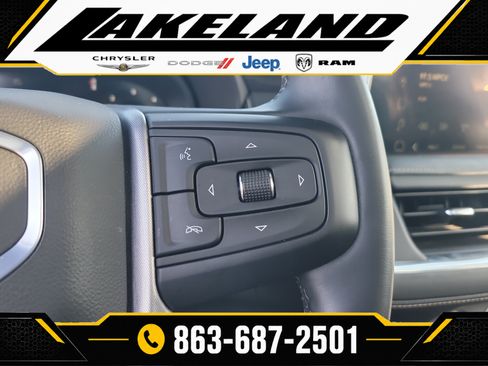 Used 2024 GMC Yukon XL SLT w/ SLT Premium Package AWD/4WD image 30