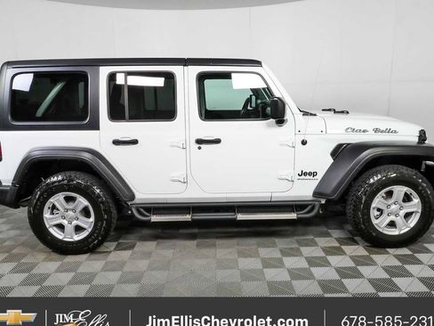 Used 2023 Jeep Wrangler Unlimited Sport AWD/4WD image 2
