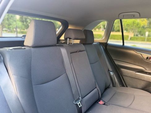 Used 2019 Toyota RAV4 LE w/ Carpet Mat Package FWD image 16