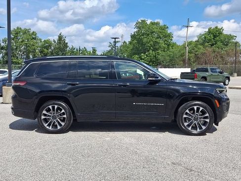 Used 2023 Jeep Grand Cherokee L Overland AWD/4WD image 11
