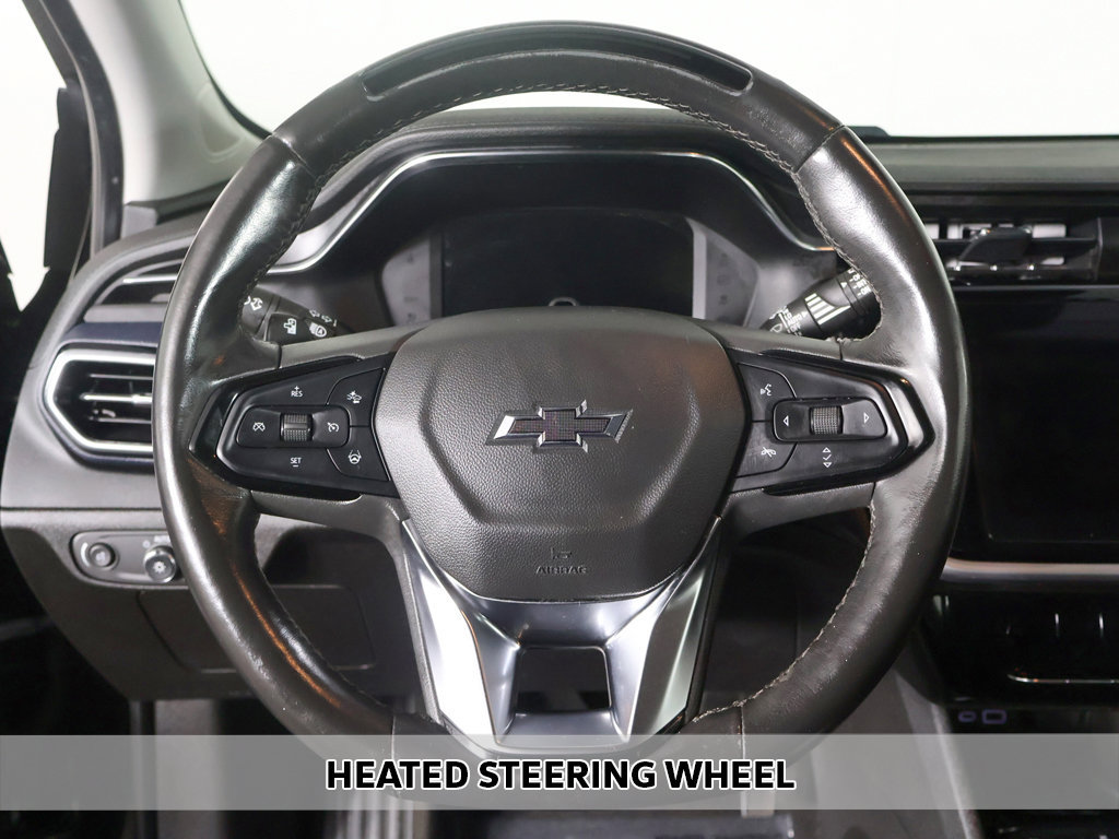 Used 2023 Chevrolet Bolt EUV Premier w/ Sun & Sound Package FWD image 12