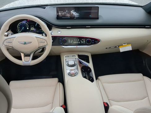 Used 2025 Genesis Electrified GV70 w/ Prestige Package AWD/4WD image 14