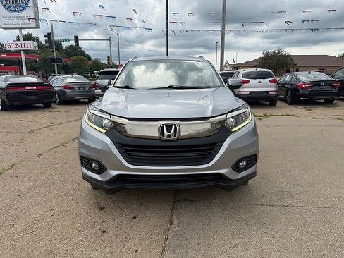 Used 2022 Honda HR-V EX image 9