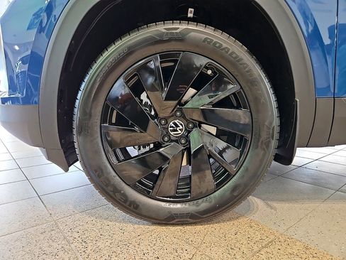 New 2026 Volkswagen Atlas SE image 6