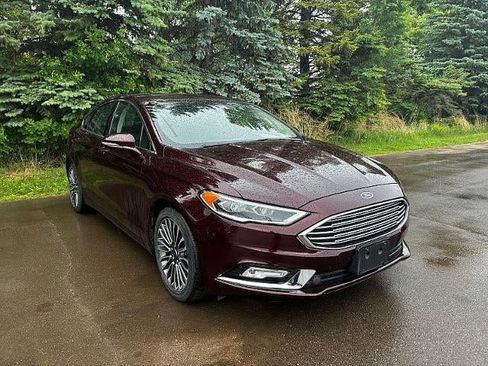 Used 2017 Ford Fusion SE w/ Fusion SE Technology Package AWD/4WD image 1