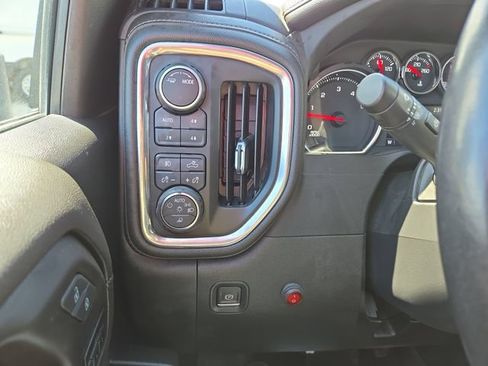 Used 2023 Chevrolet Silverado 2500 LTZ w/ Gooseneck/5TH Wheel Package AWD/4WD image 21