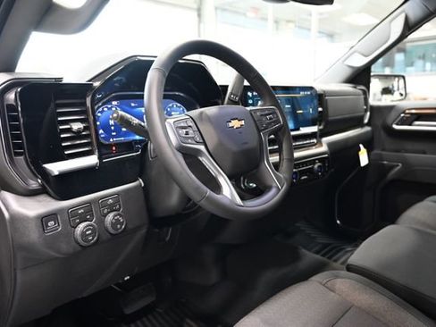 New 2026 Chevrolet Silverado 1500 LT AWD/4WD image 19