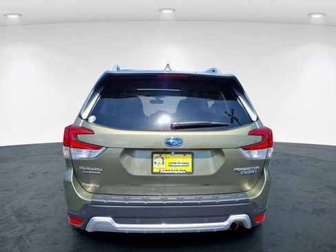 Used 2023 Subaru Forester Touring AWD/4WD image 13