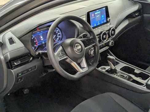 Used 2024 Nissan Sentra SV image 10