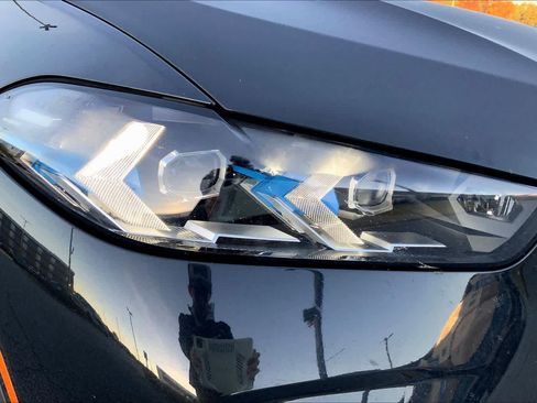 Used 2025 BMW X5 xDrive50e image 26