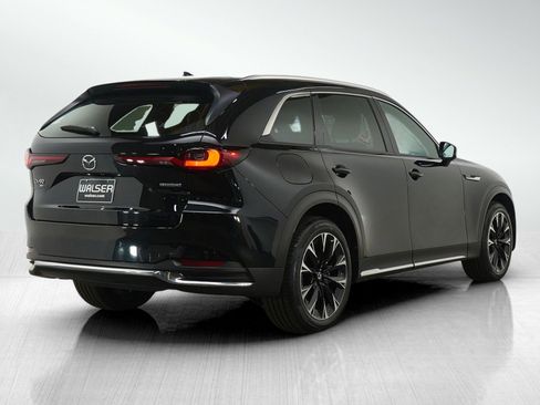 Certified 2024 MAZDA CX-90 Plug-In Hybrid w/ Premium Pkg image 5