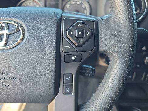 Used 2019 Toyota Tacoma TRD Sport RWD image 23
