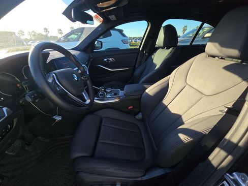Used 2020 BMW 330i Sedan image 3