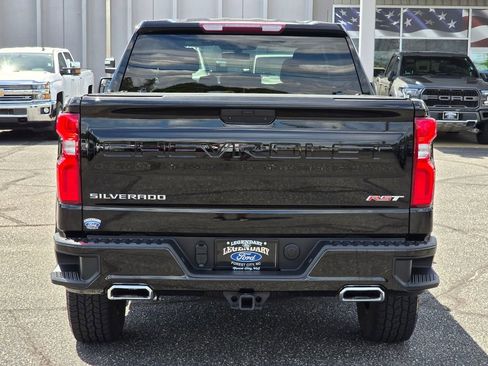 Used 2021 Chevrolet Silverado 1500 RST AWD/4WD image 24