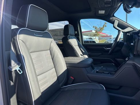 New 2026 GMC Sierra 2500 AT4X image 21