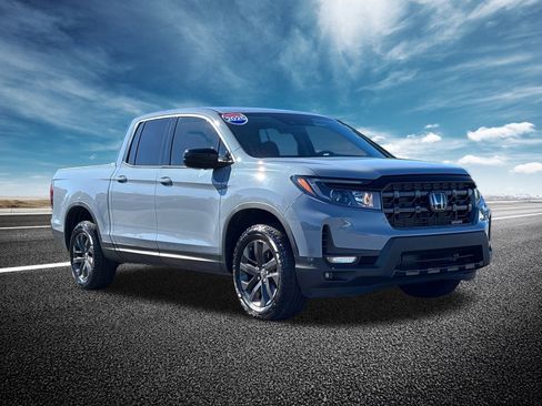 Certified 2025 Honda Ridgeline Sport image 31