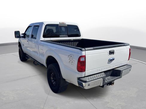 Used 2013 Ford F350 Lariat image 3