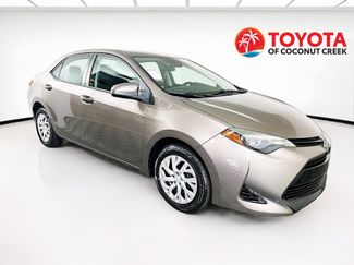 Used 2018 Toyota Corolla LE video 1