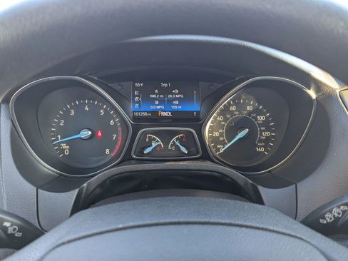 Used 2015 Ford Focus SE image 18