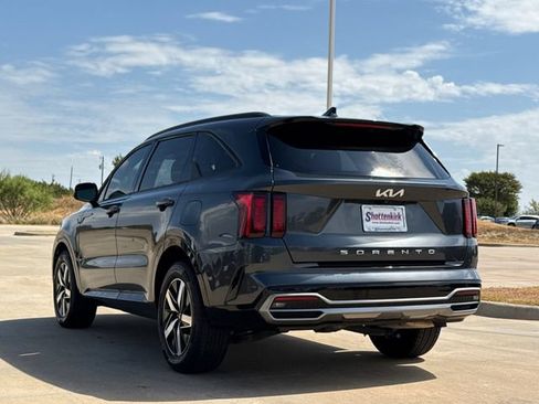 Used 2022 Kia Sorento EX FWD image 6