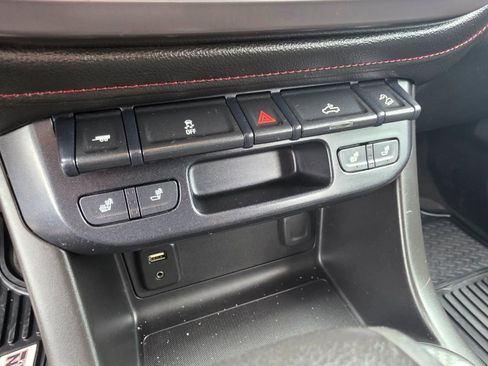 Used 2018 GMC Canyon All Terrain w/ Trailering Package AWD/4WD image 19