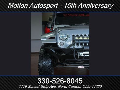Used 2014 Jeep Wrangler Unlimited Rubicon image 5