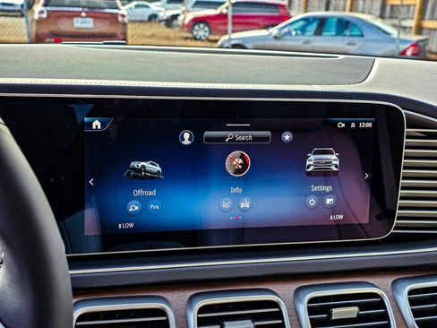 New 2026 Mercedes-Benz GLE 350 4MATIC image 16