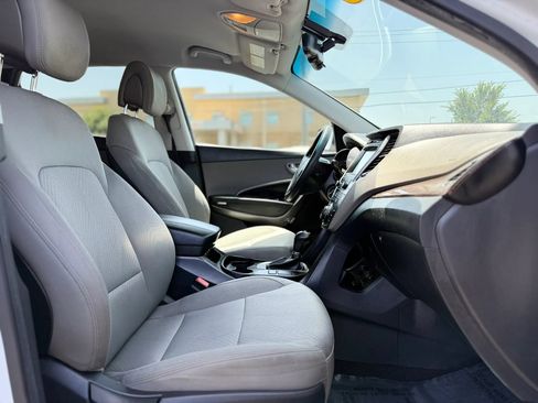 Used 2017 Hyundai Santa Fe Sport FWD image 25