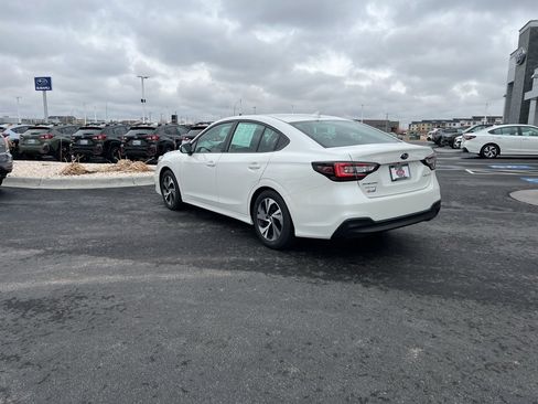 Used 2025 Subaru Legacy Premium image 37