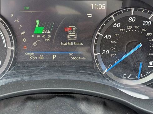 Used 2021 Toyota Highlander Platinum image 12