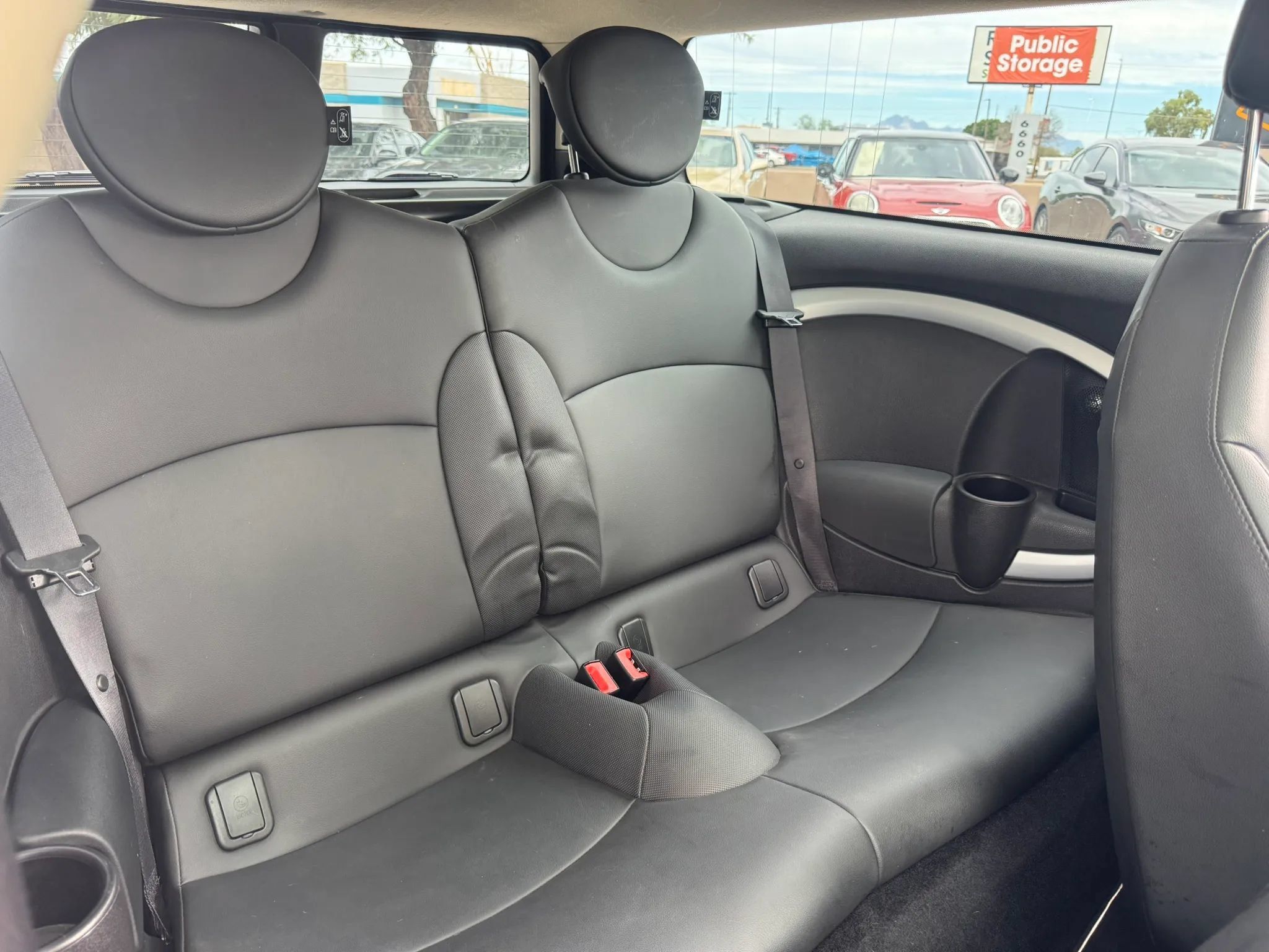Used 2012 MINI Cooper Clubman FWD image 29